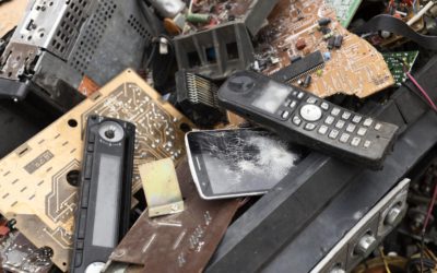 How to Reduce Electronic Waste at Home & in the Workplace